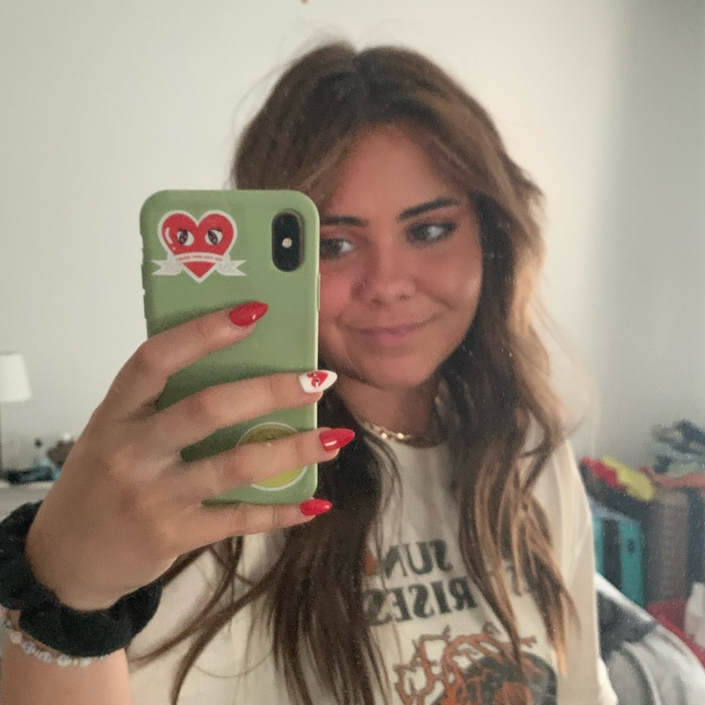 Meet your Posher, Lauren